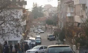 Свалиха опиянения Ромео от покрива след 6 часа уговорки