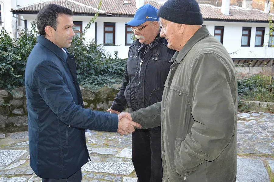 Хората в Мелник искат аптека и лекар