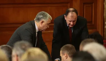 Миков: Самоцелните промени не водят до резултат 