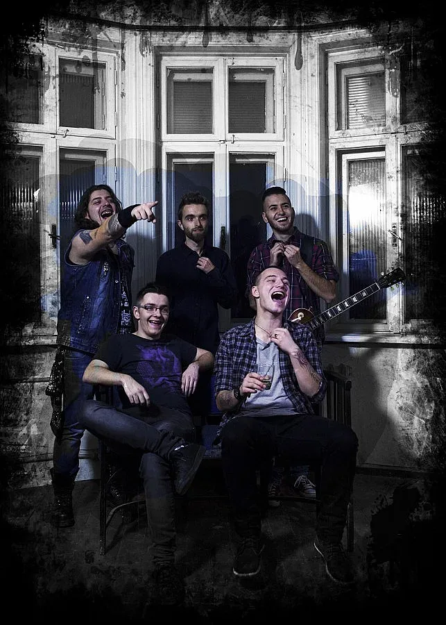 ЧУЙТЕ първото българско парче на Rock Unknown Persons