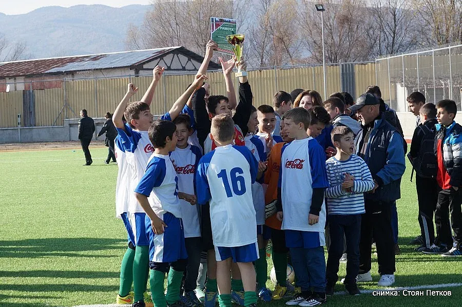 Нови спортни площадки откриха в община Струмяни