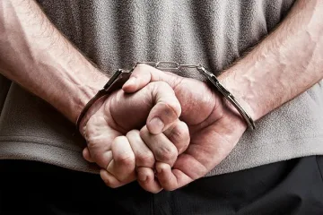 Арестуваха румънски принц за корупция