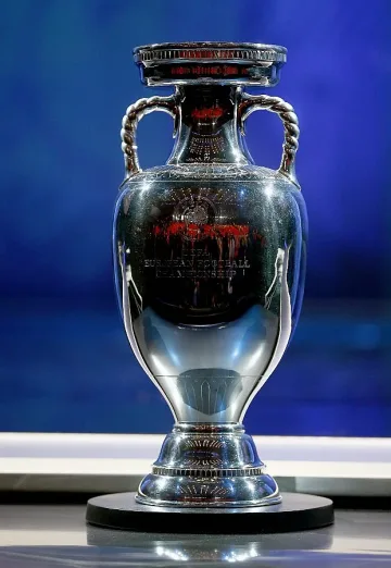 Франция -  Румъния открива Евро 2016 