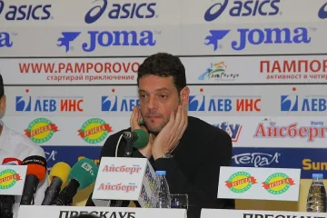 Бразилки кършат тела пред Гибона 