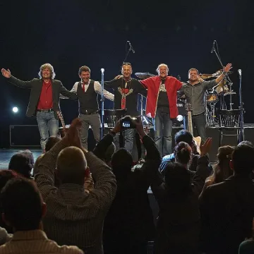 "Фондацията" разтърсват Варна