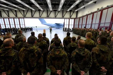 САЩ строи нови бази в Азия и Близкия изток