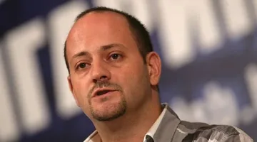 Радан Кънев минава в опозиция 