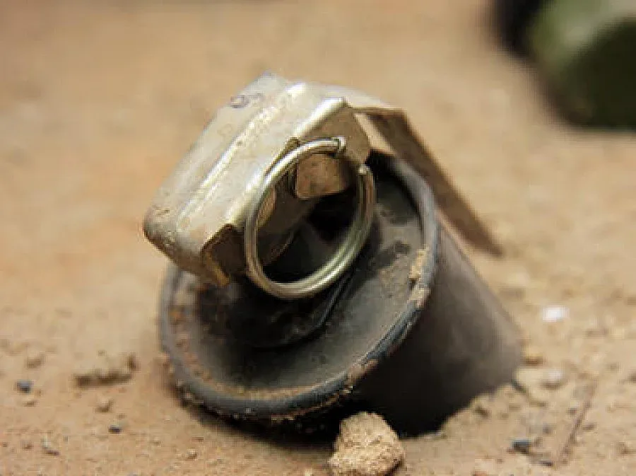 Намерена е ръчна граната в Кирковско