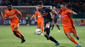 0:0 в Ловеч след чист гол на "Левски" (ВИДЕО)