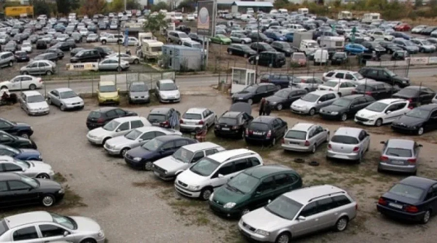 НАП и МВР проверяват автомобилния бизнес в Дупница 