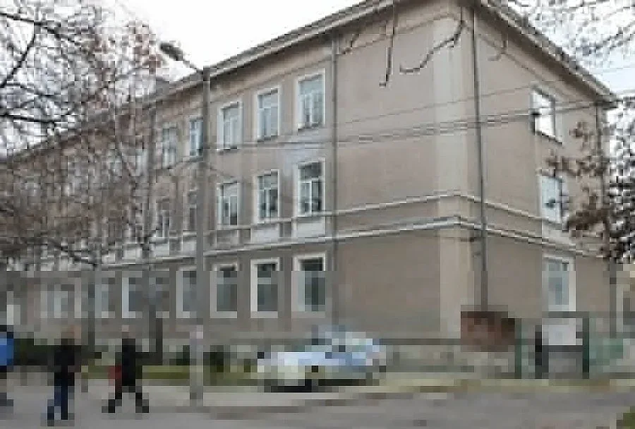 Сигнал за бомба евакуира димитровградско училище