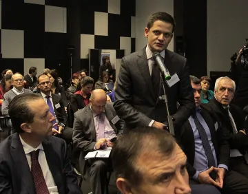 Призив към бизнеса да е коректен към хората