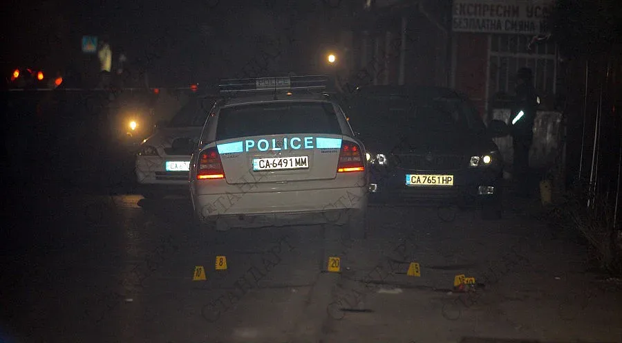 Нова версия: Простреляните са крадци или дилъри