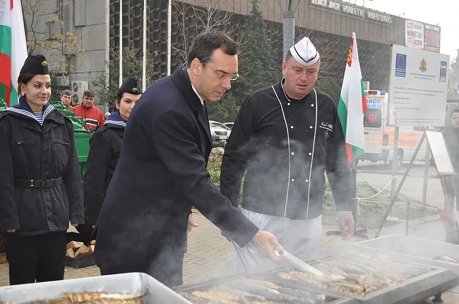 6-метров Никулденски шаран "уловиха" в Бургас