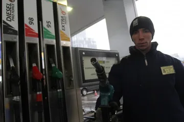 Затвориха 18 бензиностанции