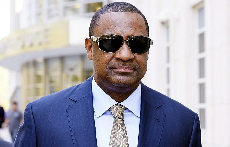 Помощник на Блатер призна, че е прал пари