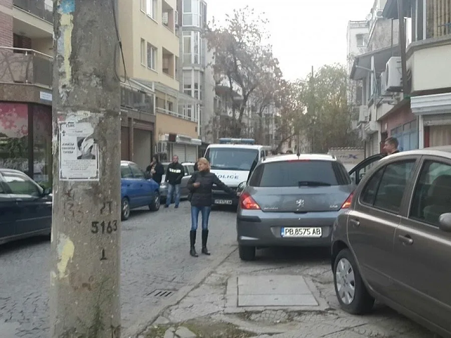 Мъже с бухалки обраха магазин в Пловдив