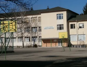 Разпитват кмет и школски директор за инцидента с Наско