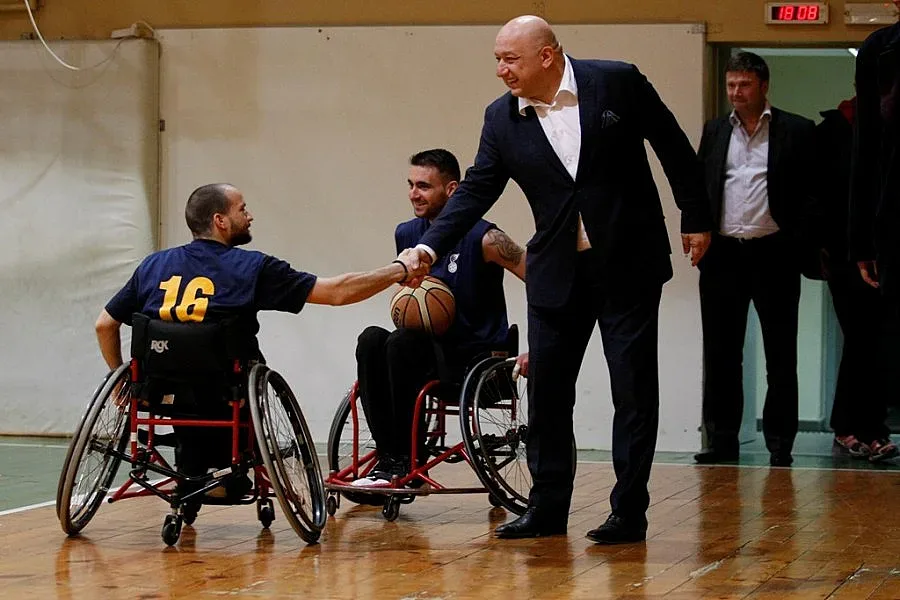 Кралев: Ще закупим спортни колички за баскетболистите с увреждания