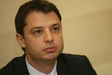 „Гражданската отговорност" ще поевтинее ако се прави онлайн