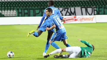 Кастрят на порции играчите на "Левски"