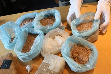 Разбиха български наркоканал в Атина