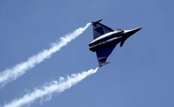 Великобритания с първи въздушни удари срещу ИД