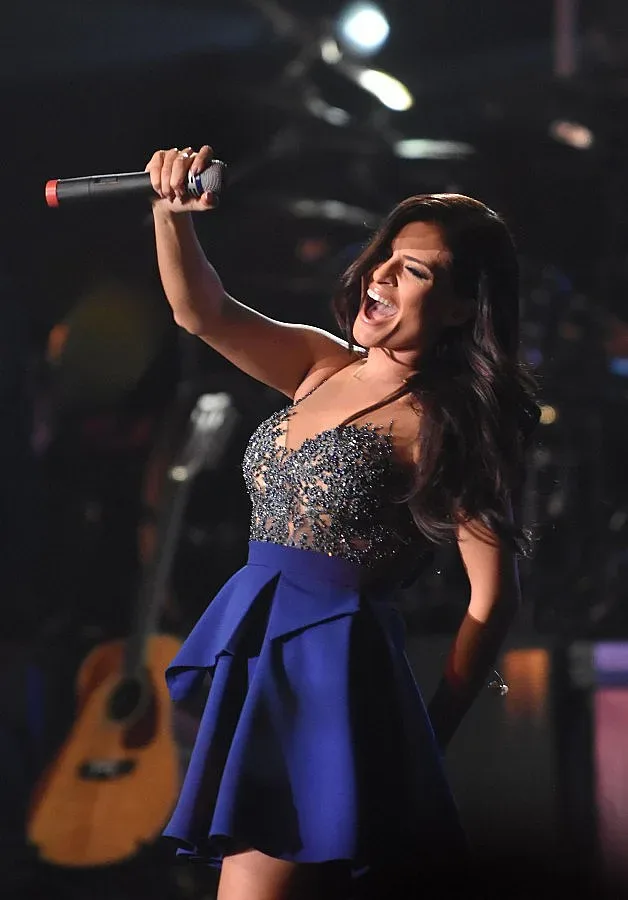 Чалгата не напълни "Арена Армеец"