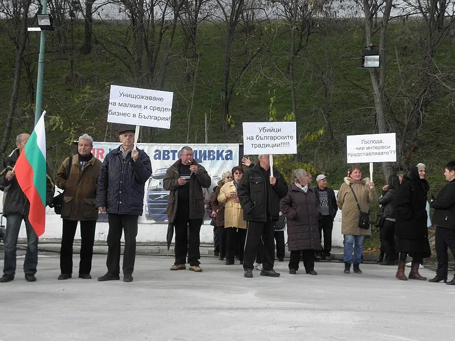 Казанджии: Блокираме пътища, ако не ни чуят управляващите