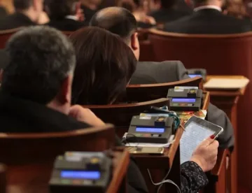 Депутатите не се разбраха за "Бюджет 2016"