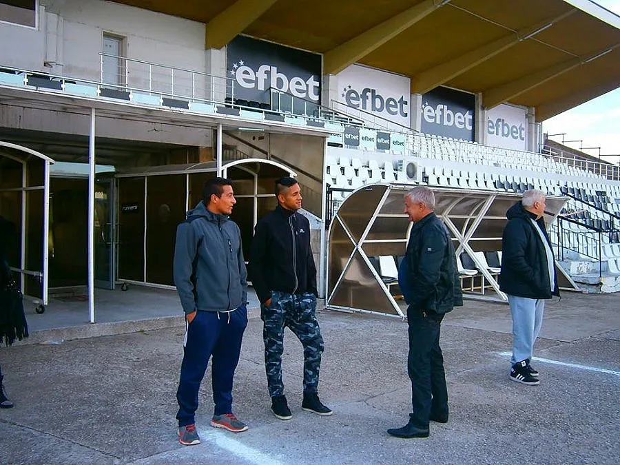 Сърбин и аржентинци цъфнаха на "Лаута"