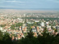 Кюстендил мисли за образователната интеграция на децата от малцинствата 