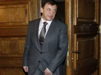 Алексей Петров със своя версия за атентата 