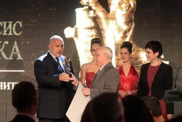 Никола Добрев и Петя Димитрова са новите "Мистър и Мисис Икономика" 2015