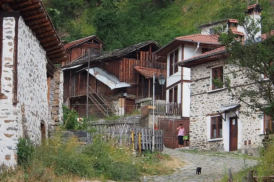 Пребиха семейство пенсионери