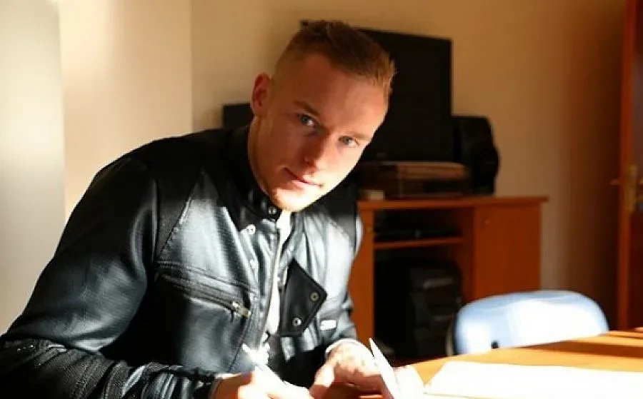 Прохазка преподписа с "Левски"