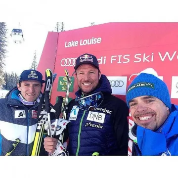 Свиндал с осма победа в Лейк Луис