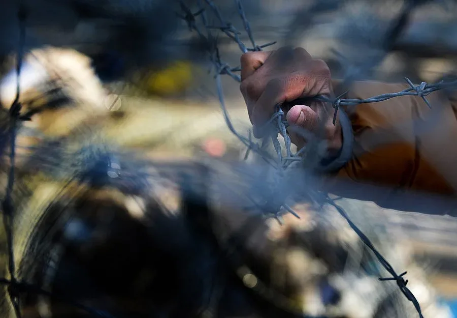 Македония изгражда 50 км ограда към Гърция