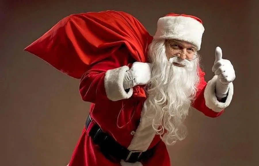 Дядо Коледа изостави шейната, задигна хеликоптер в Бразилия