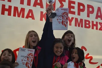 Малки плувци се върнаха с 39 медала от Гърция