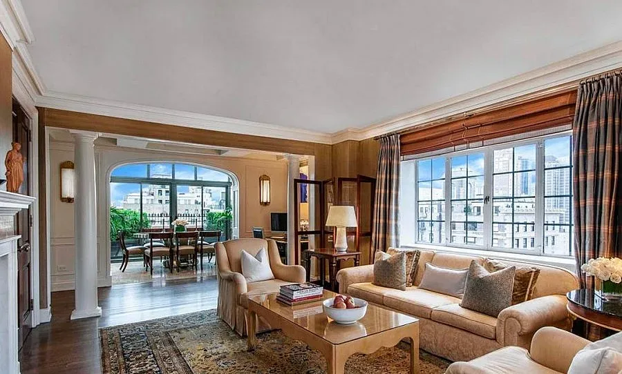 $300 000 за наем на апартамент в Ню Йорк