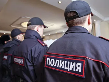 Полиция на всяка крачка в Москва, повишени мерки за сигурност