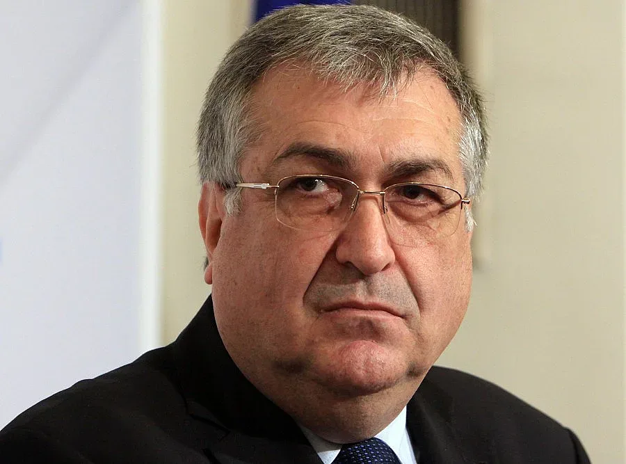 Близнашки: Реформаторите налагат психически тормоз над главния прокурор