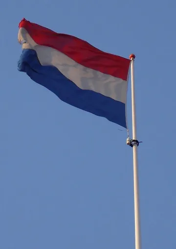 Холандия отказва храна на мигранти