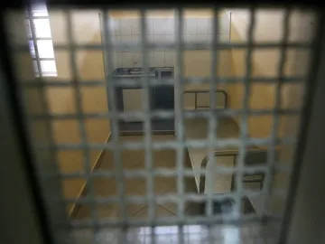 Условно наказание за детско порно