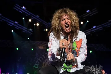 Бащи, синове и внуци куфеят на Whitesnake