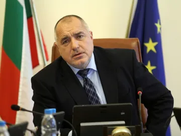  Влак вози премиера с 301 км/ч до Шанхай