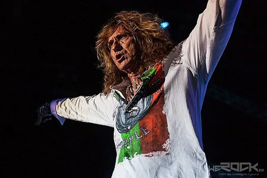 Дейвид Ковърдейл: Here I go, Sofia ! Again !