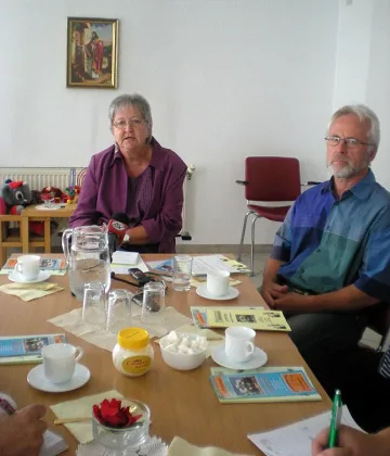 Гоце Делчев облече германци в бг носии