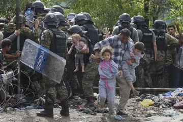Македония: ЕС не помага, Гърция нарушава законите